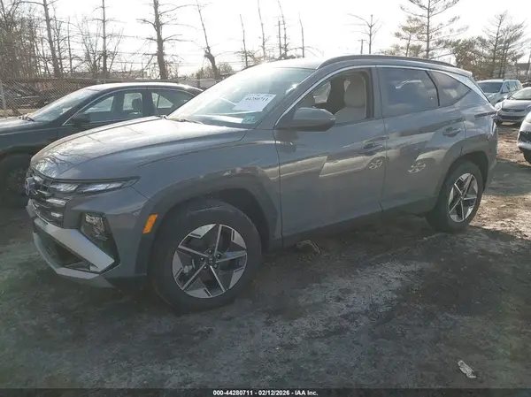 5NMJBCDE4SH536281 2025 HYUNDAI TUCSON - Image 2