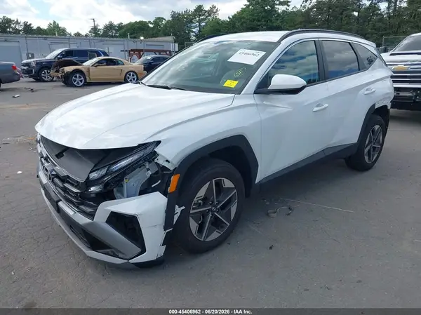 5NMJBCDE4SH555414 2025 HYUNDAI TUCSON - Image 2