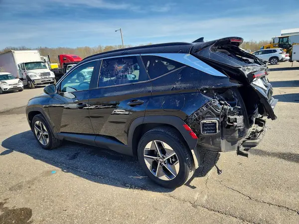 5NMJBCDE4TH629805 2026 HYUNDAI TUCSON - Image 2