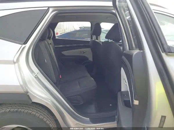 5NMJBCDE5RH299374 2024 HYUNDAI TUCSON - Image 8