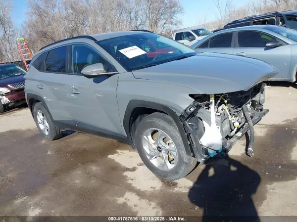 5NMJBCDE5RH322877 2024 HYUNDAI TUCSON - Image 1