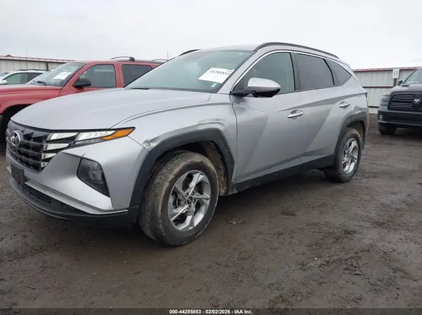 5NMJBCDE5RH324077 2024 HYUNDAI TUCSON - Image 2