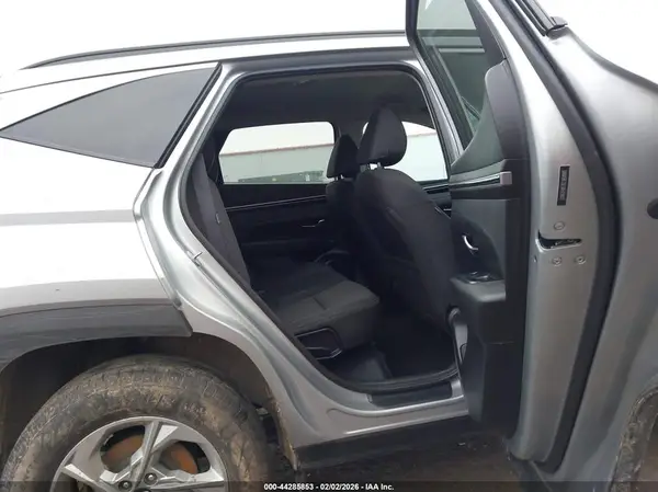 5NMJBCDE5RH324077 2024 HYUNDAI TUCSON - Image 8