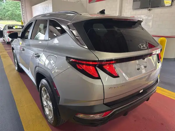5NMJBCDE5RH388250 2024 HYUNDAI TUCSON - Image 2