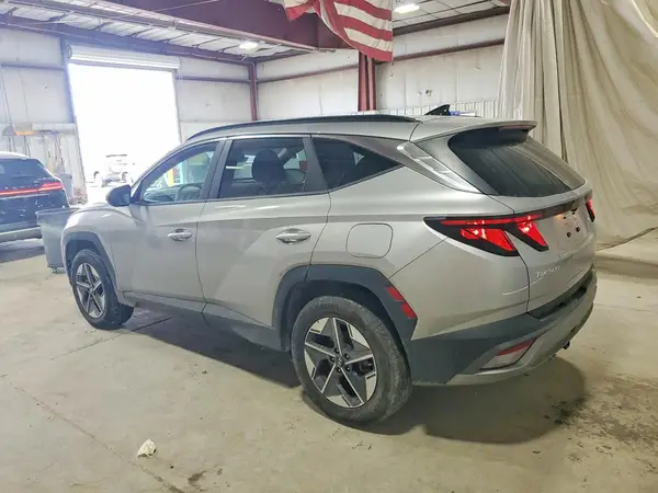 5NMJBCDE5SH503502 2025 HYUNDAI TUCSON - Image 2
