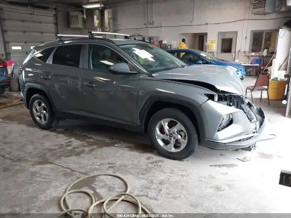 5NMJBCDE6RH366824 2024 HYUNDAI TUCSON - Image 1