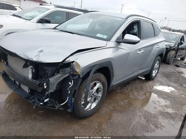 5NMJBCDE6RH412006 2024 HYUNDAI TUCSON - Image 2