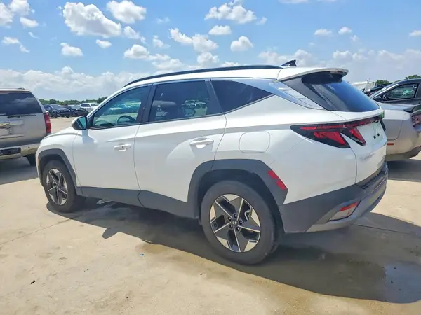 5NMJBCDE6TH636352 2026 HYUNDAI TUCSON - Image 2