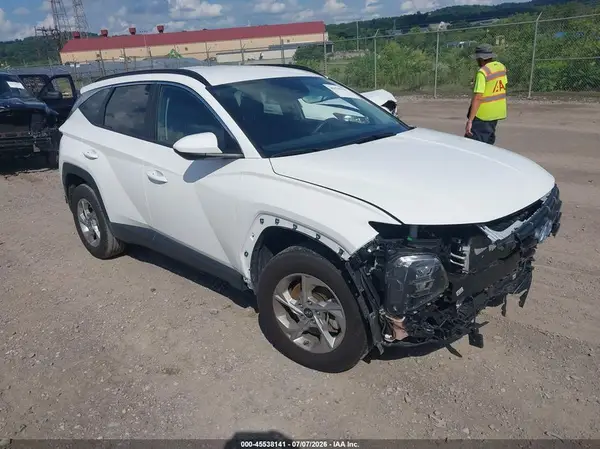 5NMJBCDE7RH381011 2024 HYUNDAI TUCSON - Image 1
