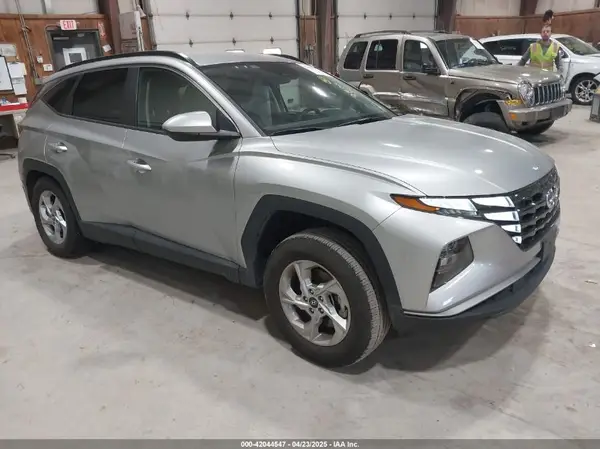 5NMJBCDE7RH410930 2024 HYUNDAI TUCSON - Image 1