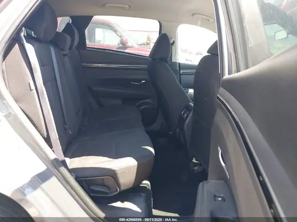 5NMJBCDE7RH422737 2024 HYUNDAI TUCSON - Image 8