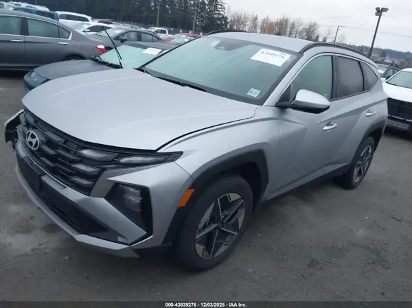 5NMJBCDE7SH464198 2025 HYUNDAI TUCSON - Image 2