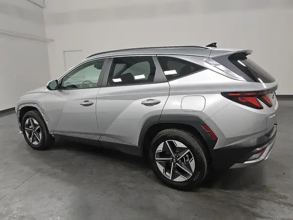 5NMJBCDE7SH548702 2025 HYUNDAI TUCSON - Image 2