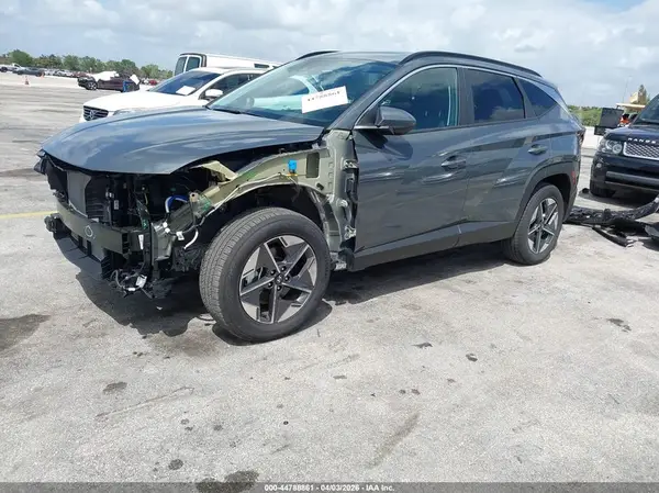5NMJBCDE7TH641396 2026 HYUNDAI TUCSON - Image 2