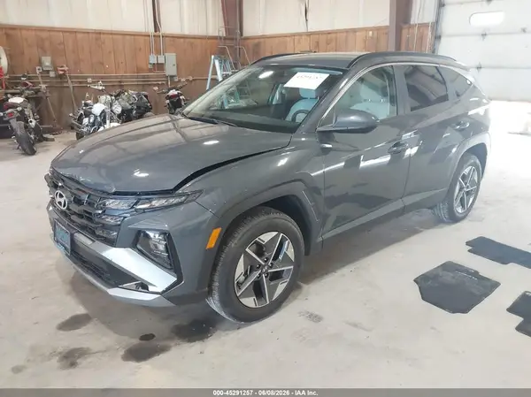 5NMJBCDE7TH733821 2026 HYUNDAI TUCSON - Image 2