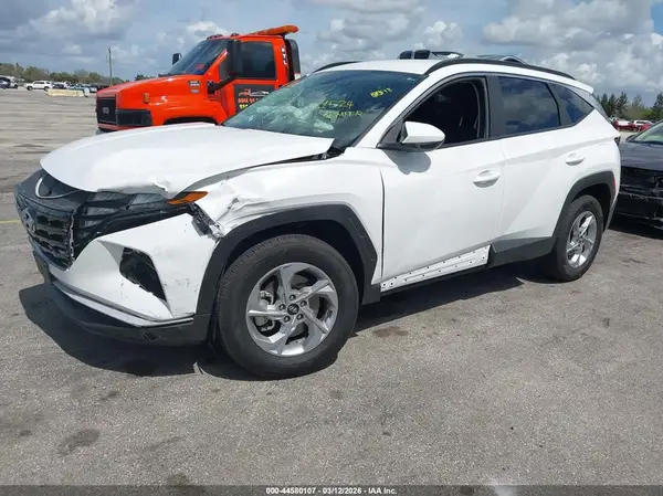 5NMJBCDE8RH308598 2024 HYUNDAI TUCSON - Image 2