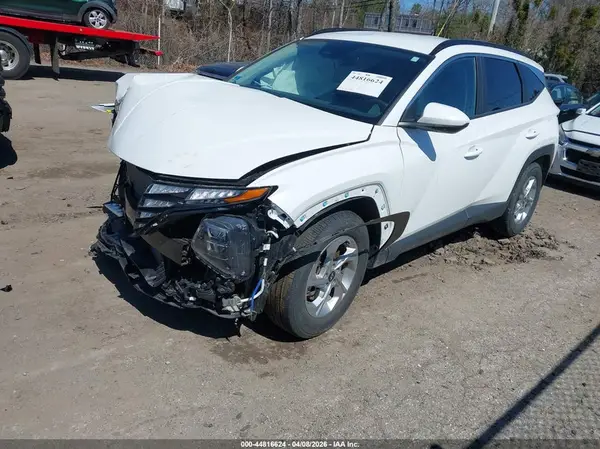 5NMJBCDE8RH314630 2024 HYUNDAI TUCSON - Image 2