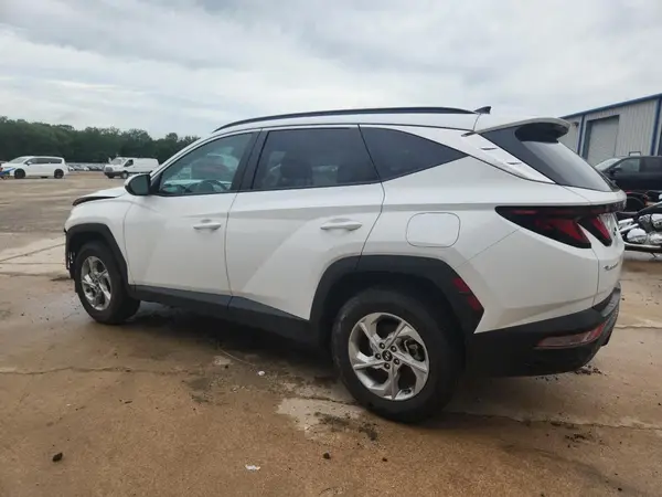 5NMJBCDE8RH325014 2024 HYUNDAI TUCSON - Image 2