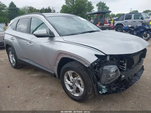 5NMJBCDE8RH351631 2024 HYUNDAI TUCSON - Image 1