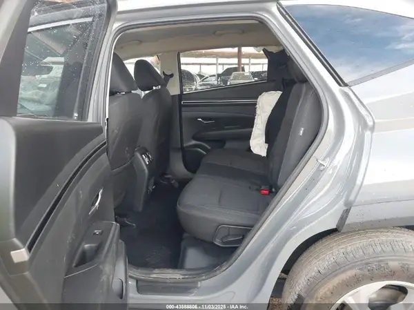 5NMJBCDE8RH381504 2024 HYUNDAI TUCSON - Image 8