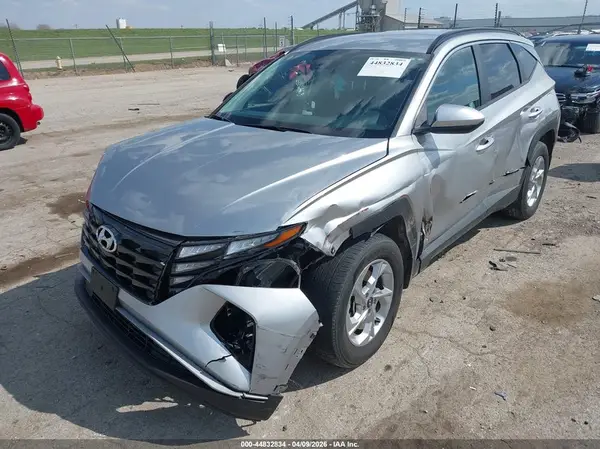 5NMJBCDE8RH404442 2024 HYUNDAI TUCSON - Image 2
