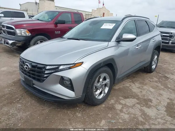 5NMJBCDE8RH408605 2024 HYUNDAI TUCSON - Image 2