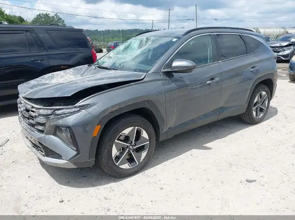 5NMJBCDE8SH453310 2025 HYUNDAI TUCSON - Image 2