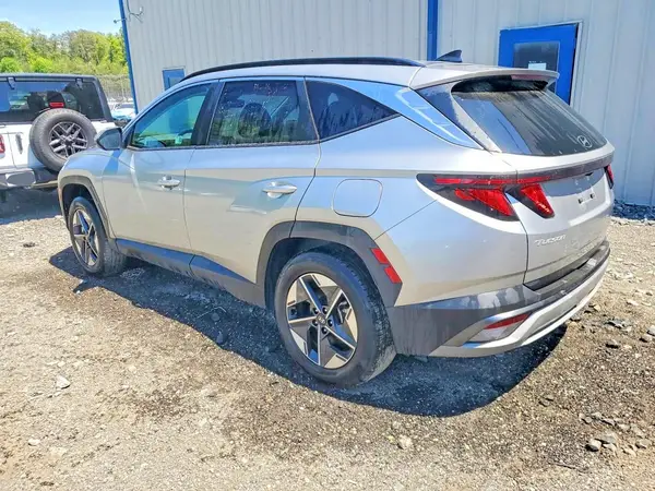5NMJBCDE8SH481298 2025 HYUNDAI TUCSON - Image 2