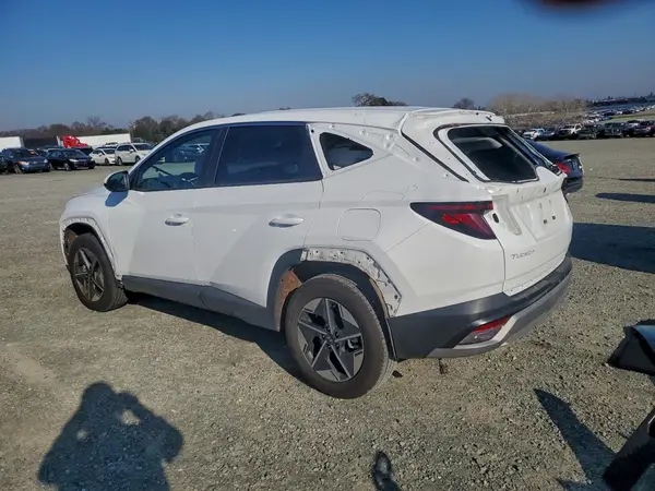 5NMJBCDE8SH493757 2025 HYUNDAI TUCSON - Image 2
