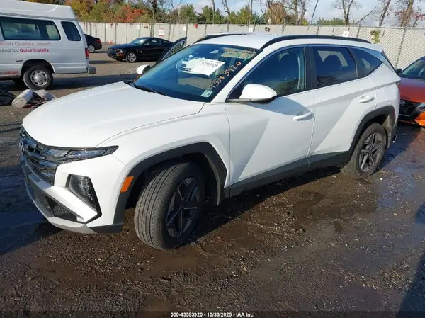 5NMJBCDE8SH587511 2025 HYUNDAI TUCSON - Image 2