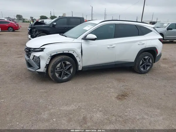 5NMJBCDE8TH623781 2026 HYUNDAI TUCSON - Image 2