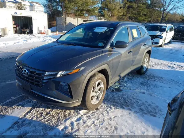 5NMJBCDE9RH303734 2024 HYUNDAI TUCSON - Image 2