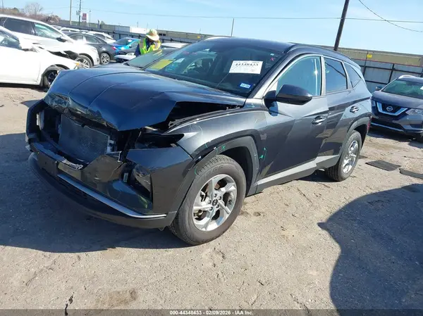 5NMJBCDE9RH328665 2024 HYUNDAI TUCSON - Image 2