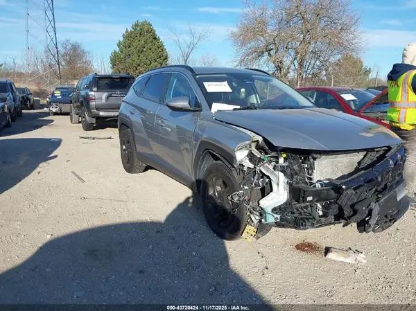5NMJBCDE9RH328746 2024 HYUNDAI TUCSON - Image 1
