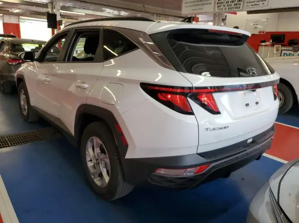 5NMJBCDE9RH387618 2024 HYUNDAI TUCSON - Image 2