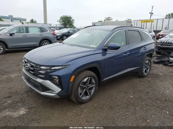 5NMJBCDE9SH512090 2025 HYUNDAI TUCSON - Image 2