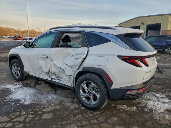 5NMJBCDEXRH314631 2024 HYUNDAI TUCSON - Image 2