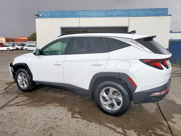 5NMJBCDEXRH338962 2024 HYUNDAI TUCSON - Image 2