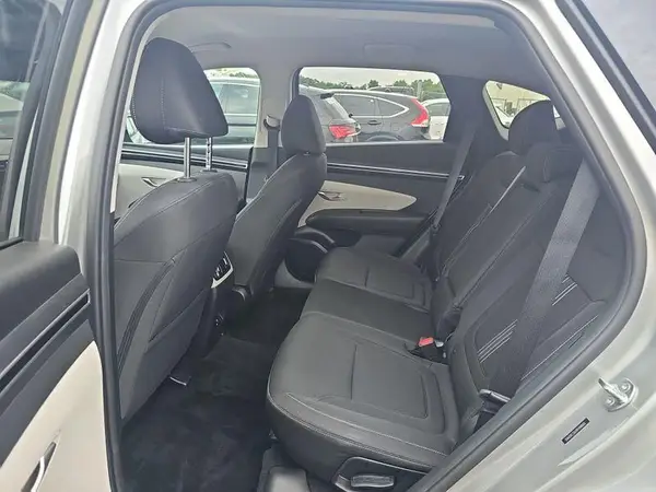5NMJBCDEXRH388602 2024 HYUNDAI TUCSON - Image 8