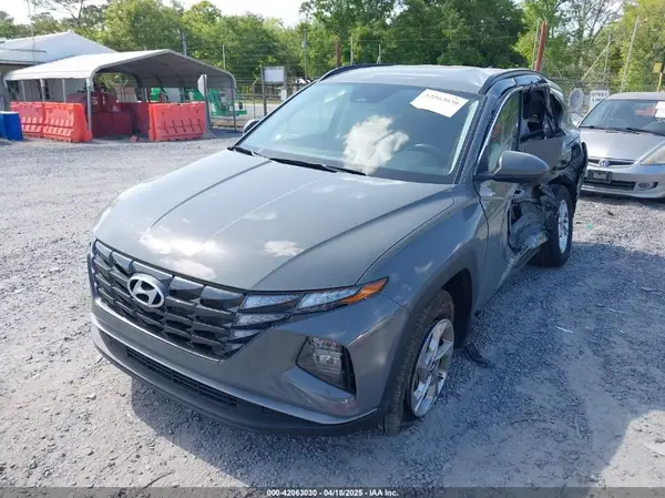 5NMJBCDEXRH403048 2024 HYUNDAI TUCSON - Image 2