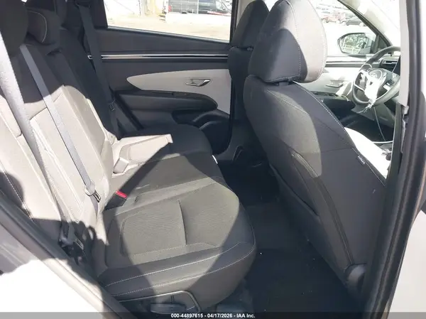 5NMJBCDEXRH411957 2024 HYUNDAI TUCSON - Image 8