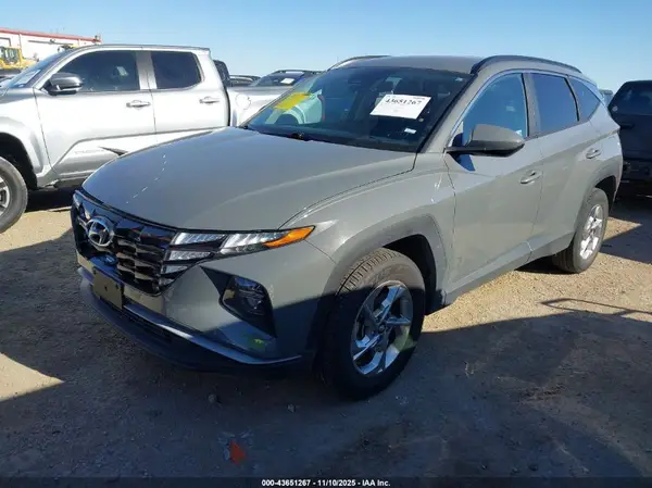 5NMJBCDEXRH422702 2024 HYUNDAI TUCSON - Image 2