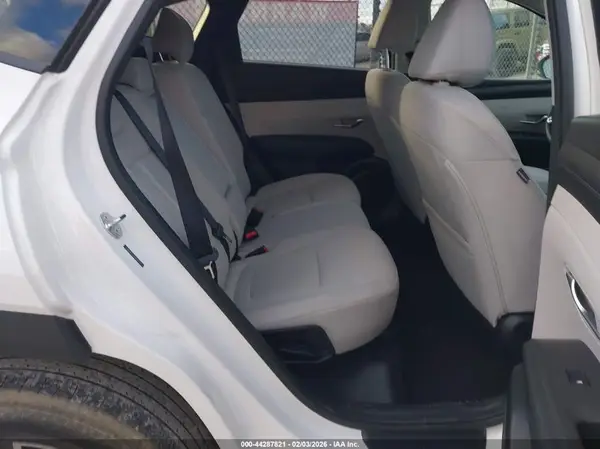 5NMJBCDEXSH492304 2025 HYUNDAI TUCSON - Image 8