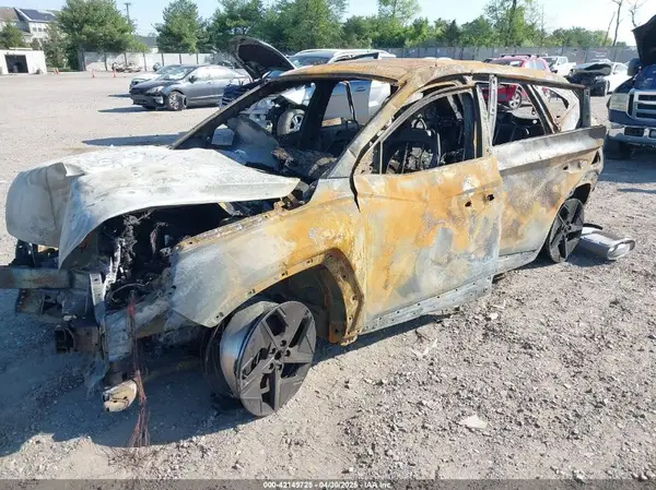 5NMJBCDEXSH502202 2025 HYUNDAI TUCSON - Image 2