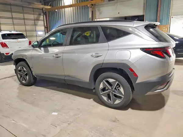 5NMJBCDEXSH513460 2025 HYUNDAI TUCSON - Image 2