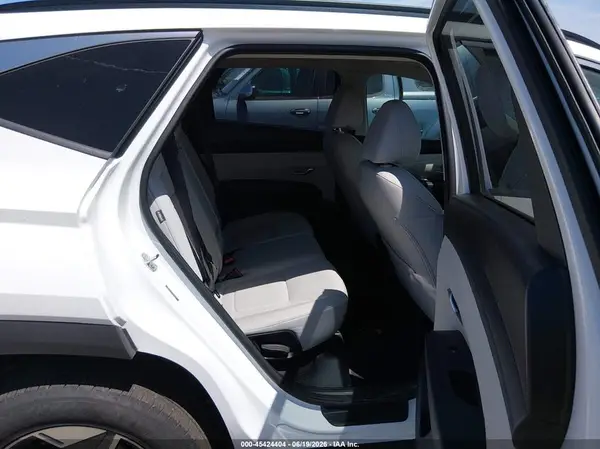 5NMJBCDEXSH558642 2025 HYUNDAI TUCSON - Image 8