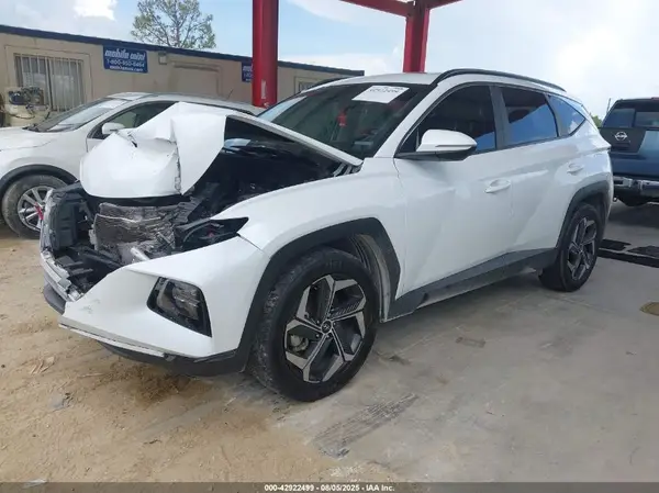 5NMJC3AE0NH011885 2022 HYUNDAI TUCSON - Image 2
