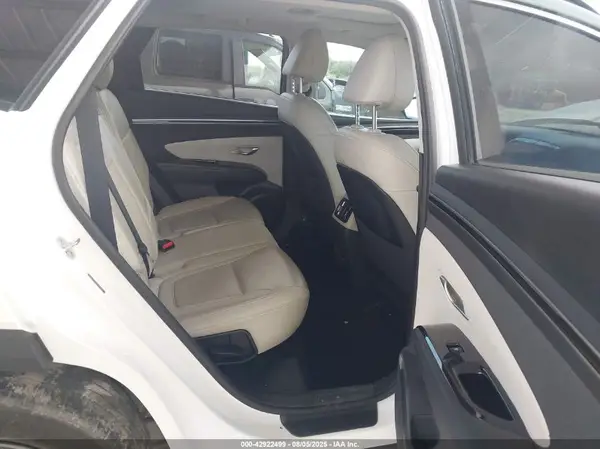 5NMJC3AE0NH011885 2022 HYUNDAI TUCSON - Image 8