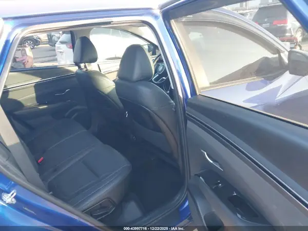 5NMJC3AE2NH126598 2022 HYUNDAI TUCSON - Image 8