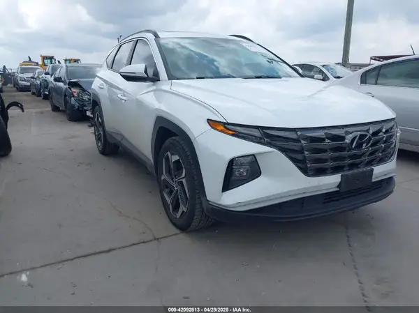 5NMJC3AE4NH120656 2022 HYUNDAI TUCSON - Image 1